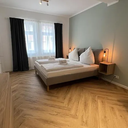 Appartement Discovair - Zentral & Modern, Inklusive Parkplatz, Grosse Terrasse, 3 Schlafzimmer & Netflix & Mehr Eisenach